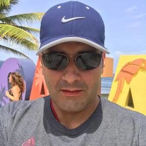 Meet your Posher, Jose